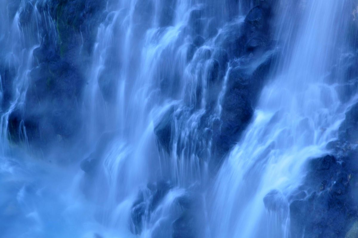 白ひげの滝（北海道）